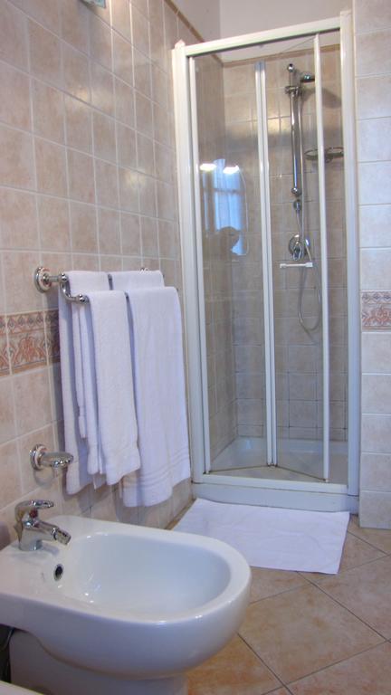 Agriturismo Cassinazza Orsenigo Екстериор снимка