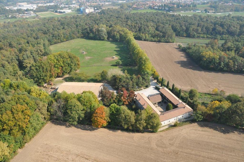 Agriturismo Cassinazza Orsenigo Екстериор снимка